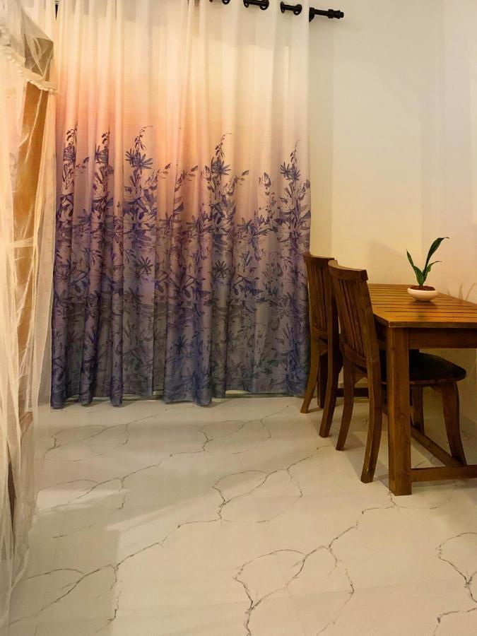 Golden Wave Hotel Ahangama Ngoại thất bức ảnh