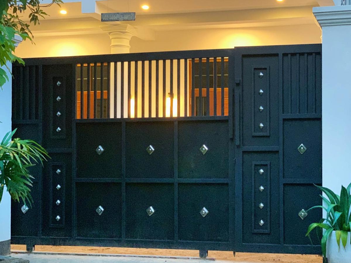 Golden Wave Hotel Ahangama Ngoại thất bức ảnh